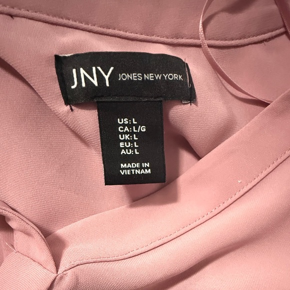 Jones New York Women's Blouse in Soft Pink - Picture 3 of 4